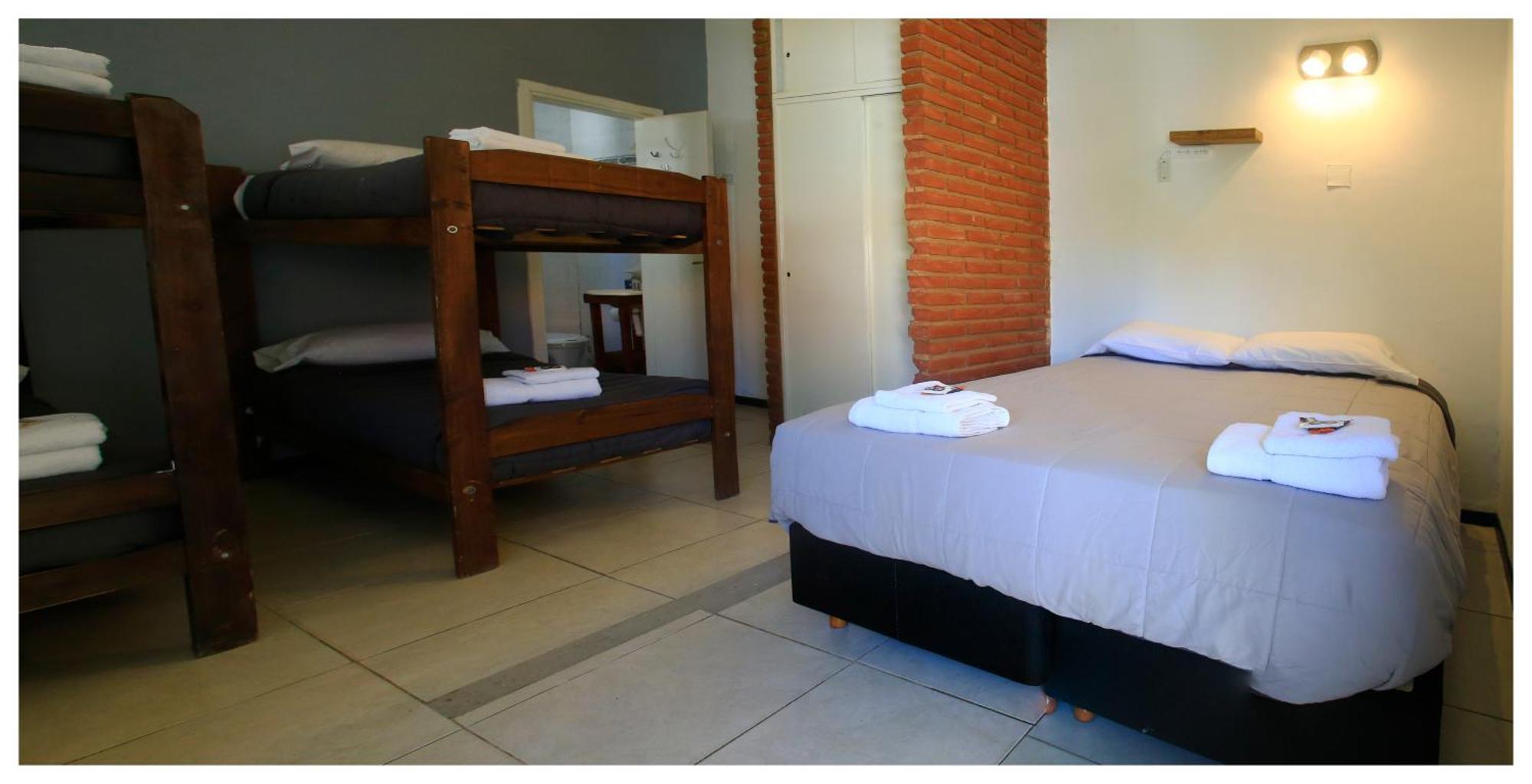 Habitación Familiar con vistas al jardín